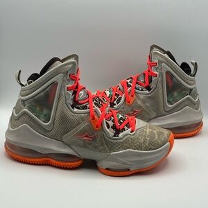 2019 Nike Lebron 19 Mid Grey Basketball Shoes - Kids Youth Size 6 (DD0418-001)